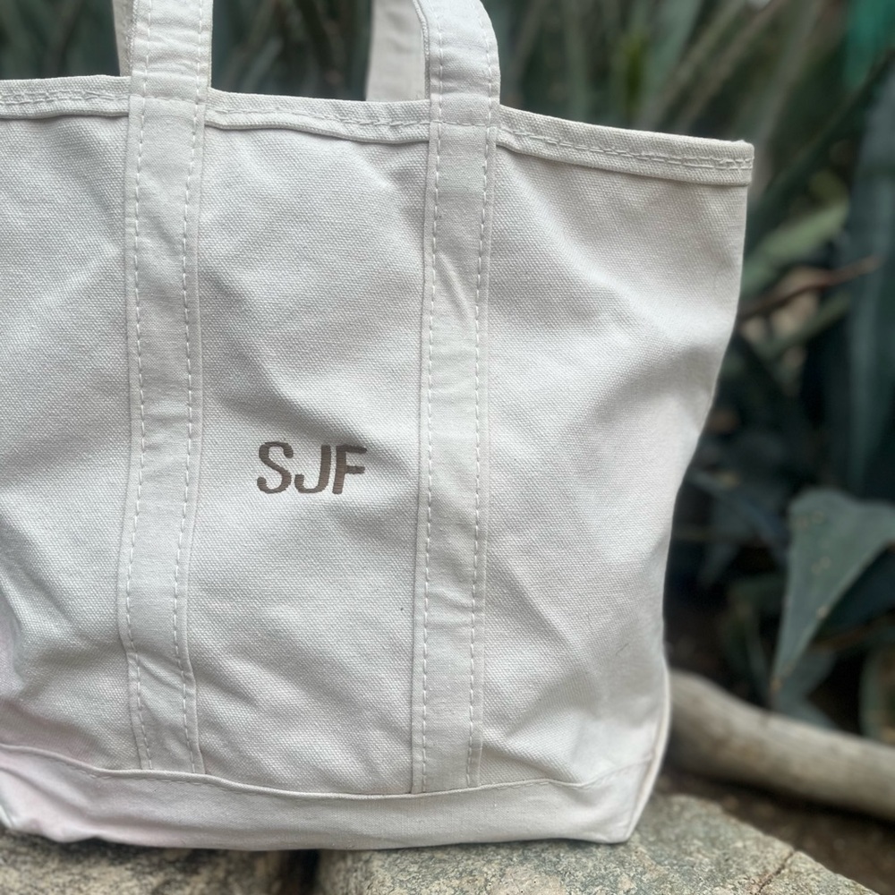 LANDโS END | Vintage White Thick Canvas Tote Bag - Picture 3 of 8